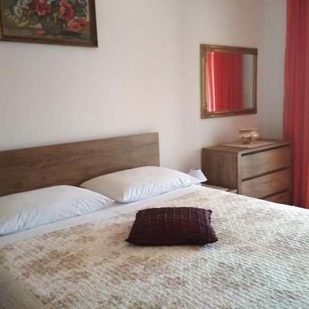 Apartamento Lili Rovinj Exterior foto