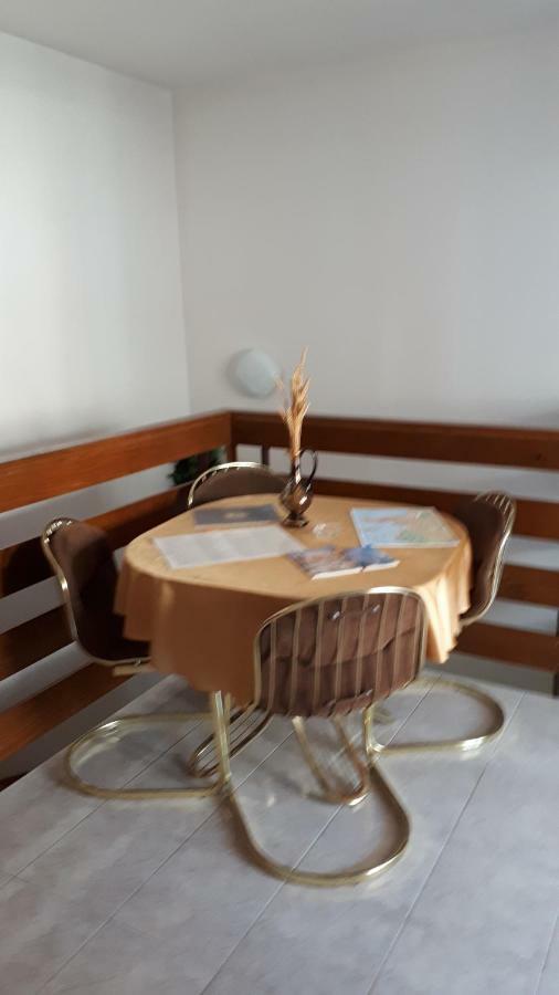 Apartamento Lili Rovinj Exterior foto